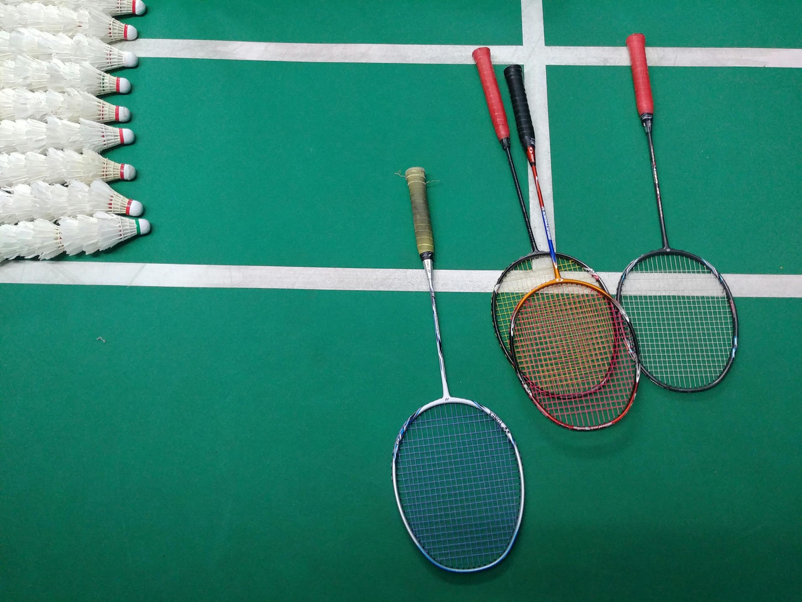 Badminton