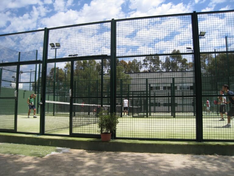 Padel for Beginners: First Game Tips That Actually Work