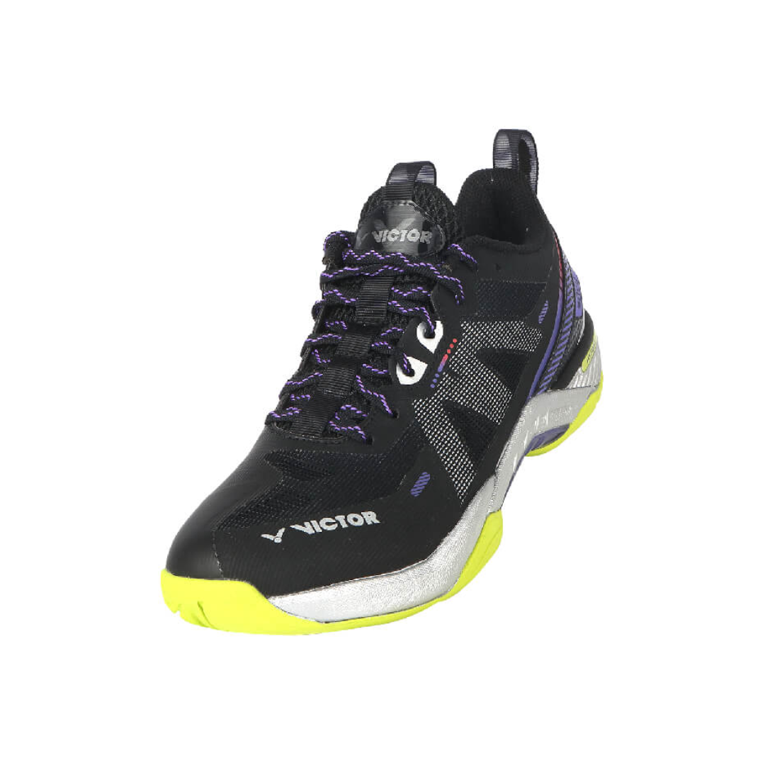 Victor S82 III badminton shoe in black